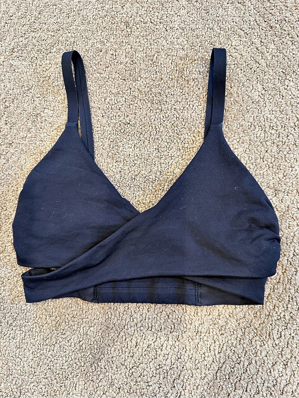lululemon Nulu Wrap-Front Longline Bra *Light Support, A/B Cup Black Size 2